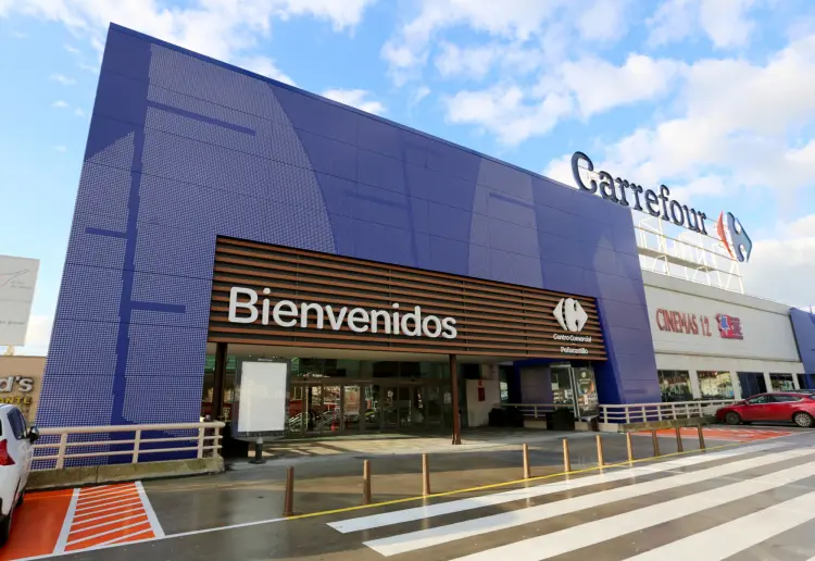 C.C.  Carrefour Peñacastillo bajo petición