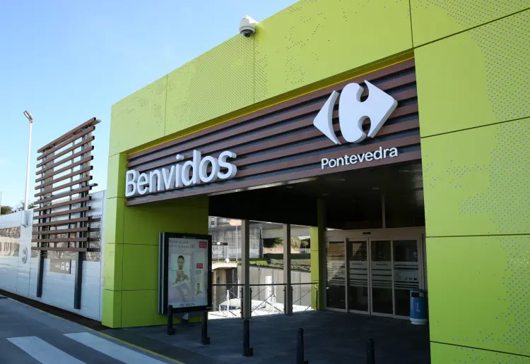 C.C. Carrefour Pontevedra bajo petición
