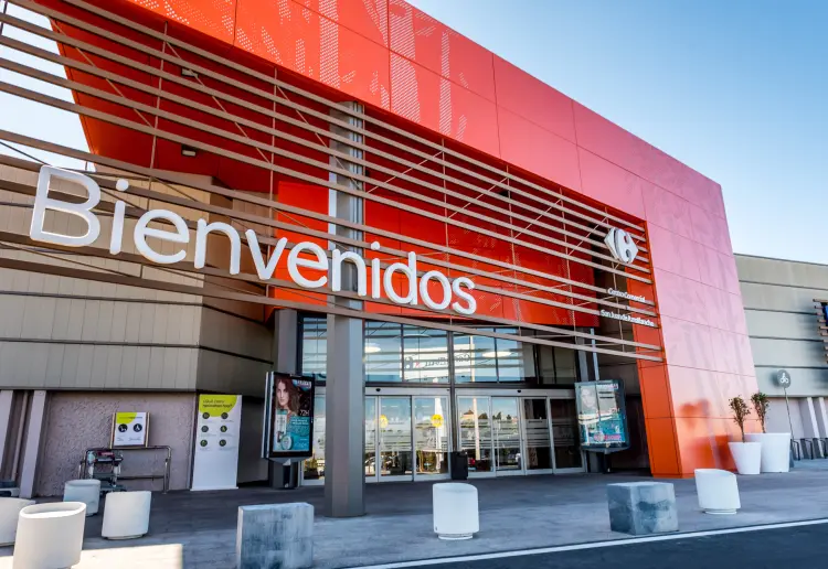C.C. Carrefour San Juan de Aznalfarache bajo petición