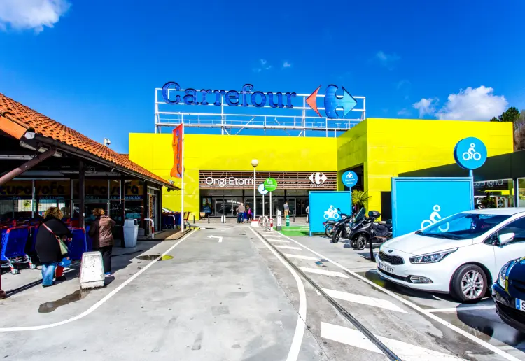 C.C. Carrefour San Sebastian-Oiartzun bajo petición