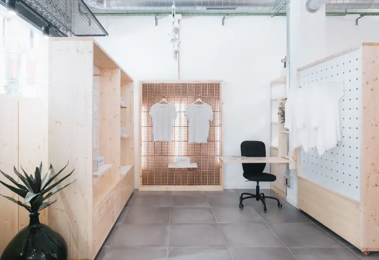 Espacio acogedor con luz natural y con patio interior.