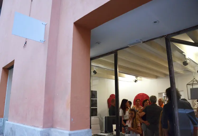 ESPACIO SINGULAR