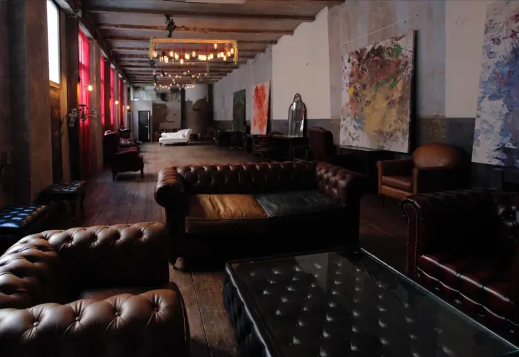 U · Loft