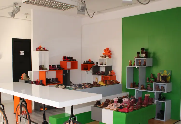 Showroom Espais Born Agents Poble Nou