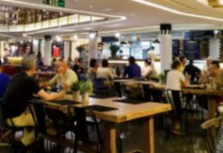 FIESTA, COMIDA Y CULTURA EN EL MEJOR AMBIENTE