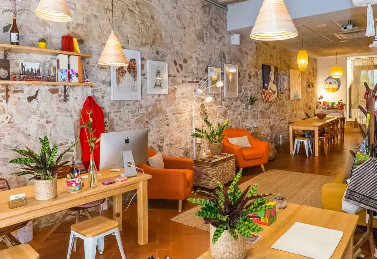Espacio enogastronómico en Gracia -  Barcelona