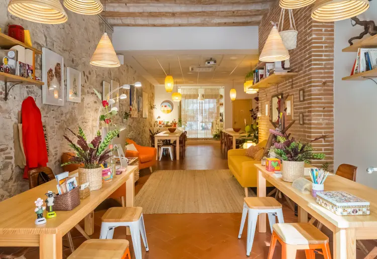 Espacio enogastronómico en Gracia -  Barcelona