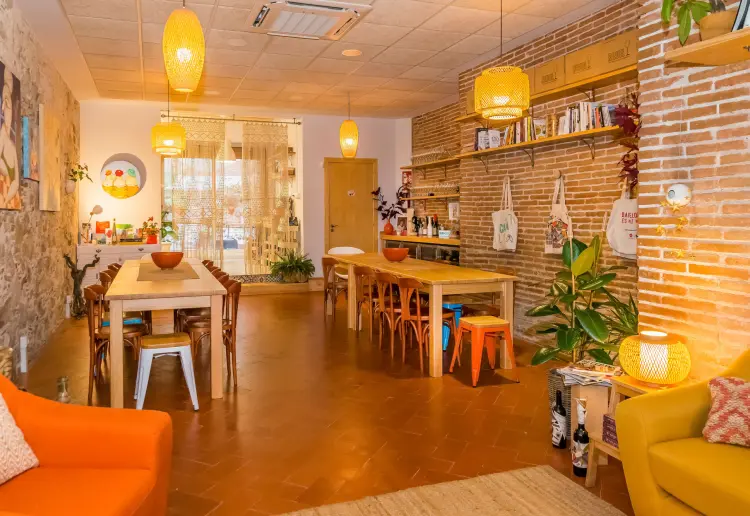 Espacio enogastronómico en Gracia -  Barcelona