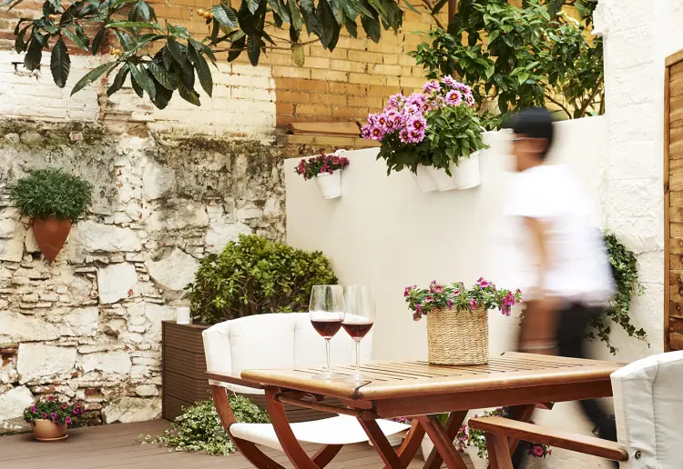 Espacio enogastronómico en Gracia -  Barcelona