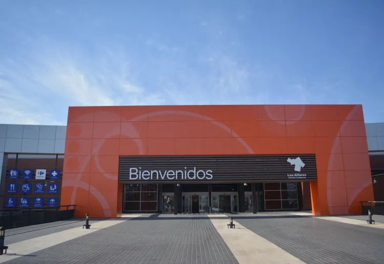 C.C. Carrefour Los Alfares bajo petición