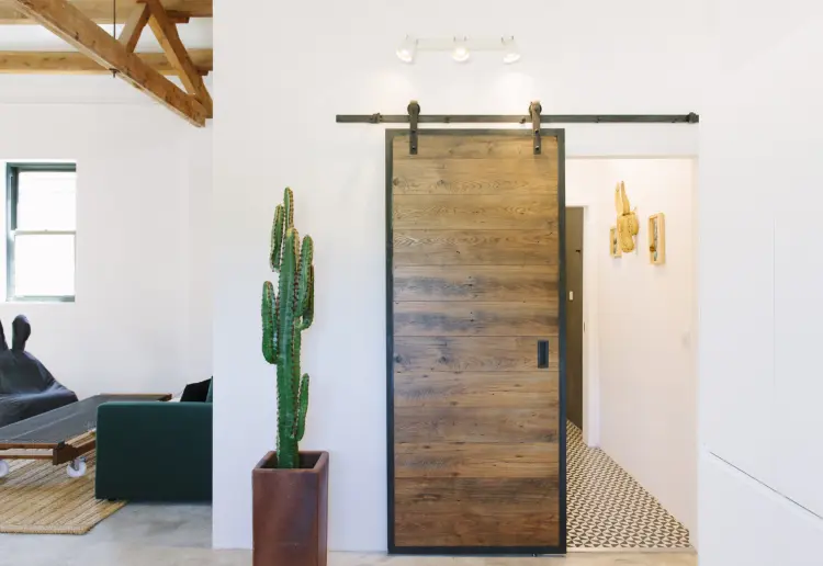 ESPACIO PRIVADO INTERIOR y JARDÍN PARA EVENTOS