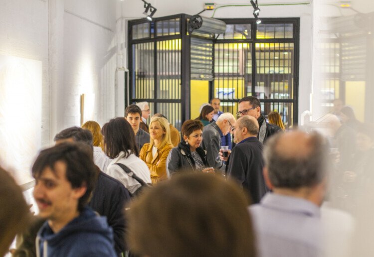 Moderna y elegante galería