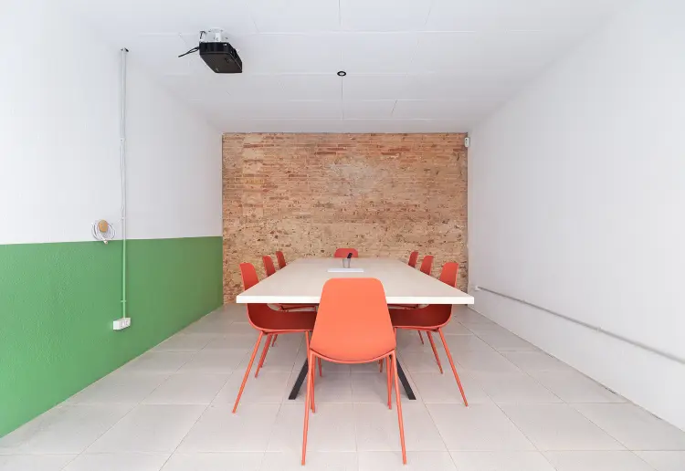 Semi-private workspace Aragón