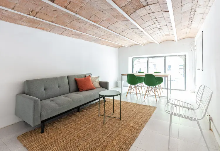 Semi-private workspace Altillo Aragón