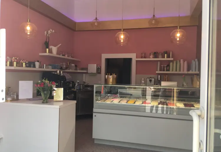 Royaler Winter-Popup-Store Berlin Mitte/Prenzlauer Berg