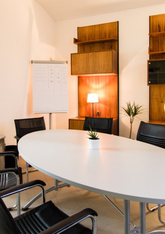 Meetingraum (6 Personen)