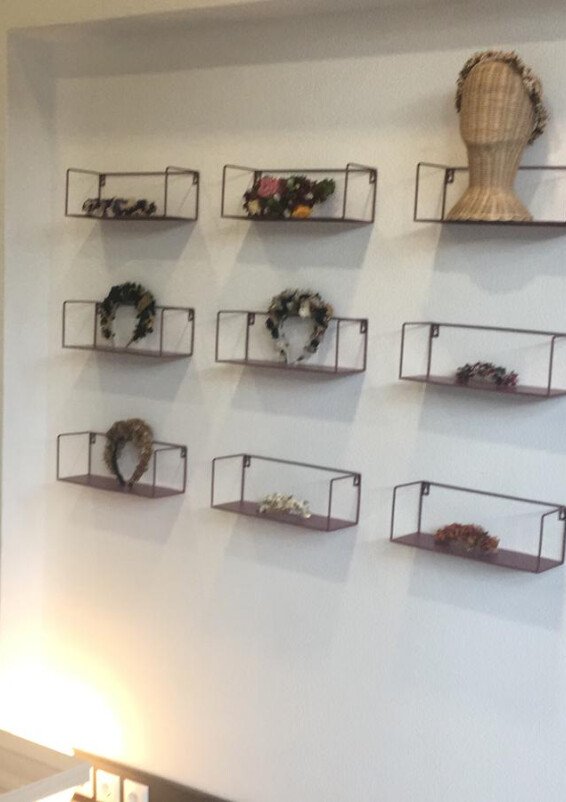 Acogedor showroom diáfano  con mucha luz a pie de calle