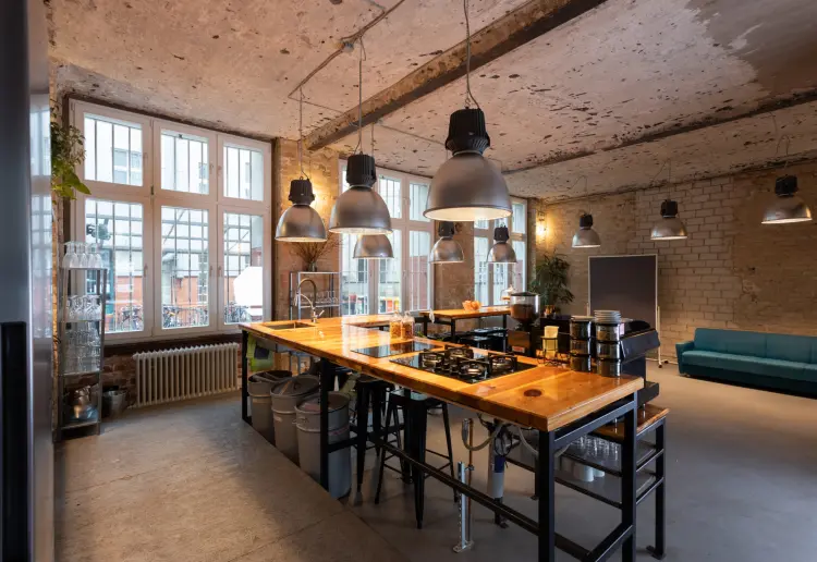 Industrial Loft in the downtown