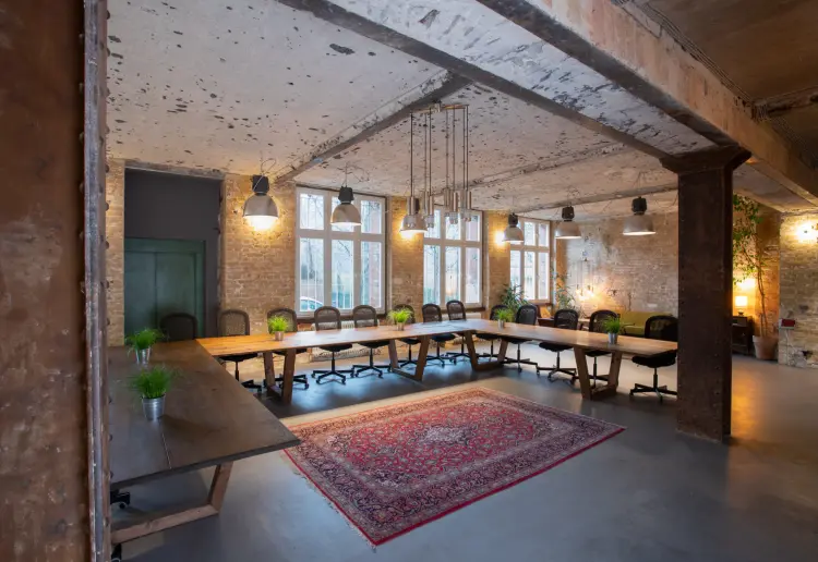 Industrial Loft in the downtown