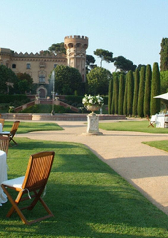 Castillo en las afueras de Barcelona