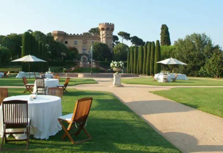 Castillo en las afueras de Barcelona