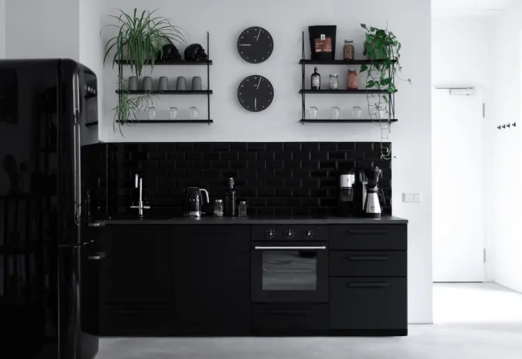 Renovated, modern and minimalist studio