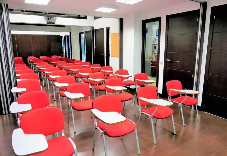 ¡Alquiler de Aulas de Formación!