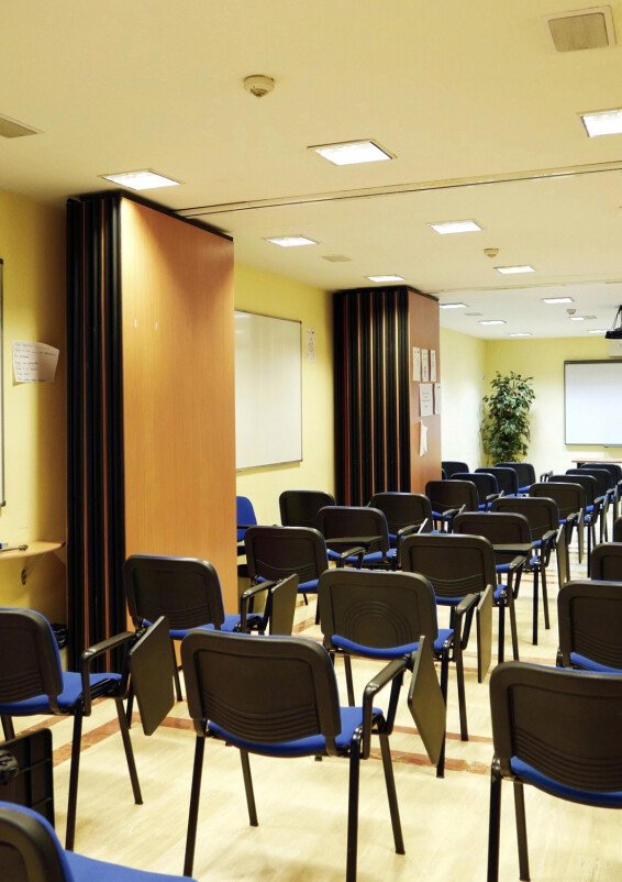 ¡Alquiler de Aulas de Formación!