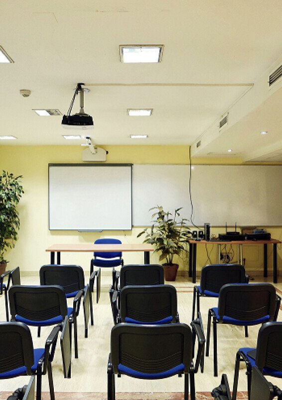 ¡Alquiler de Aulas de Formación!