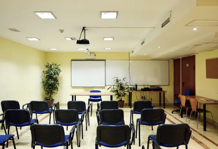 ¡Alquiler de Aulas de Formación!
