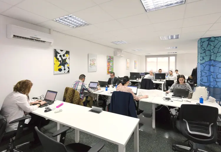 Espacio coworking esencial