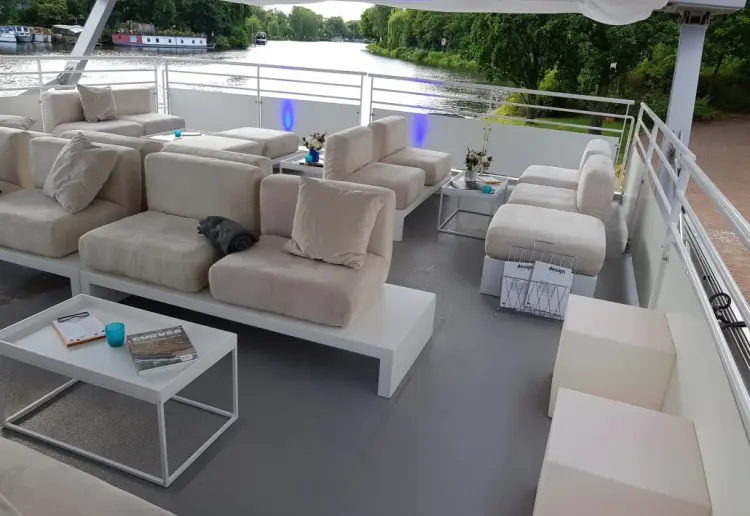 Floating Solar Space