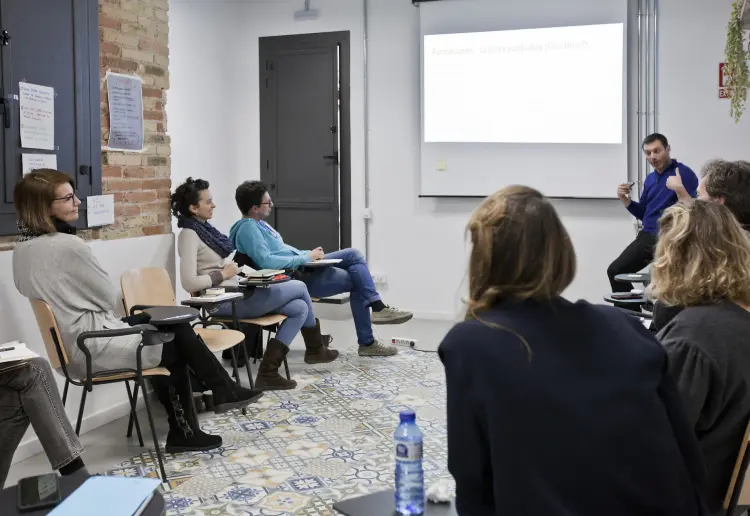 Sala para reuniones, workshops, presentaciones...