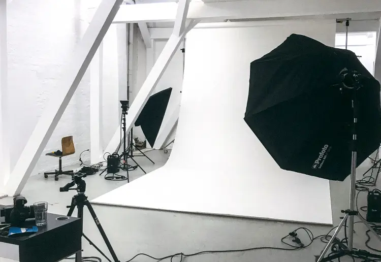 Co-Working Space + Tageslicht Studio