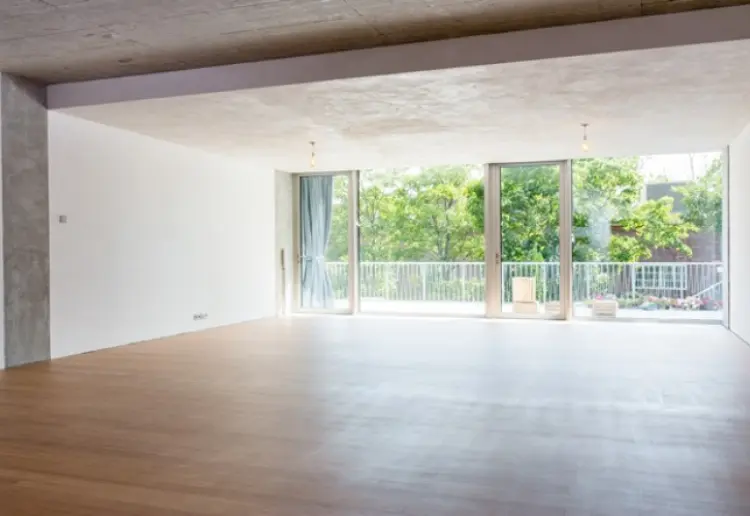 The Minimalist - Daylight flooded, bright Studio in an architectual eye catcher