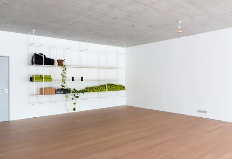 The Minimalist - Daylight flooded, bright Studio in an architectual eye catcher