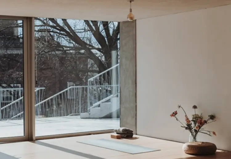 The Minimalist - Daylight flooded, bright Studio in an architectual eye catcher