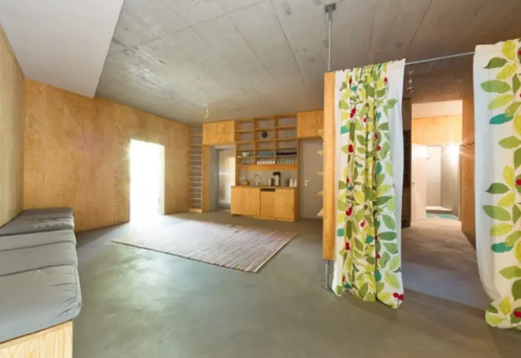The Minimalist - Daylight flooded, bright Studio in an architectual eye catcher