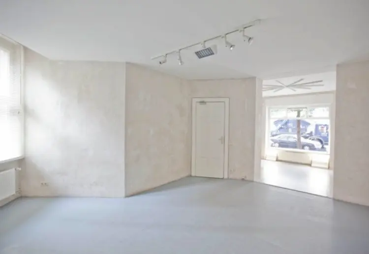 Showroom & Gallery Space on Torstrasse