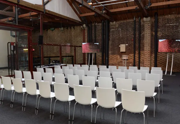 Eight adaptable and flexible spaces