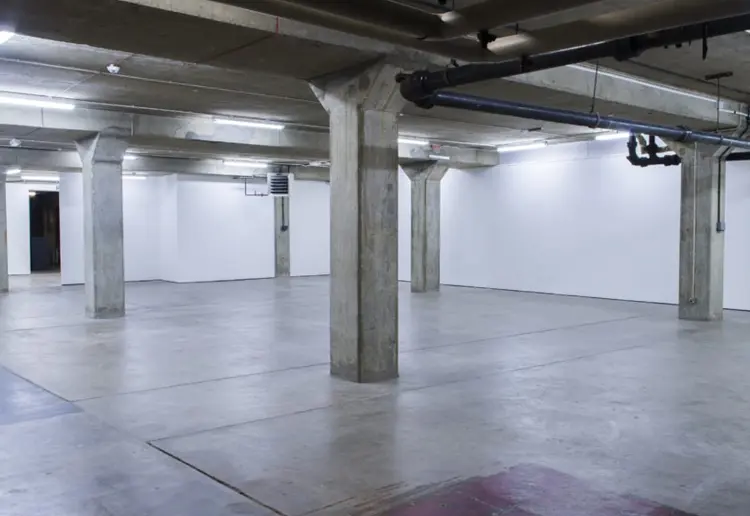 Pop-up store in an underground location