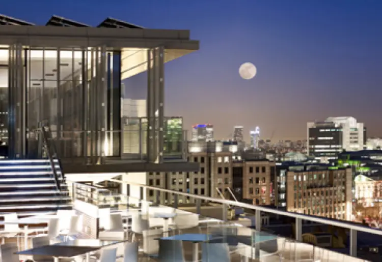 Private terrace in Westminster