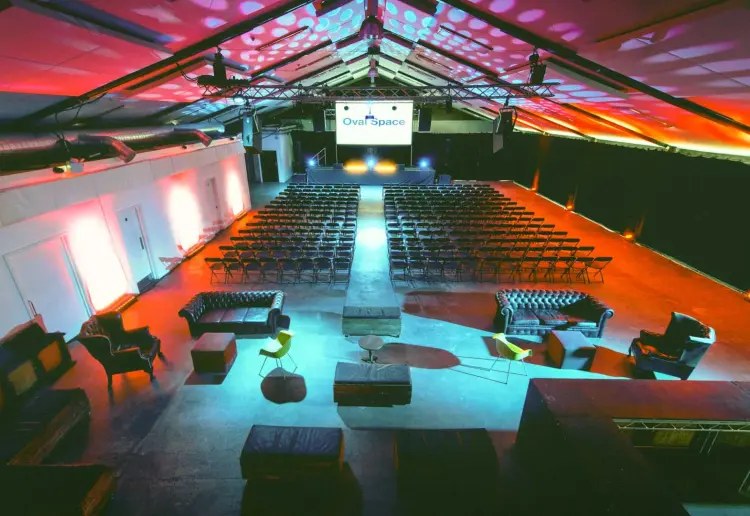 Huge venue with great views to Bethnal Green gasworks