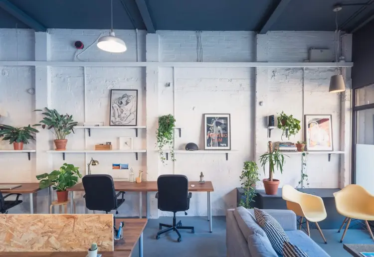 Modern and minimalist space