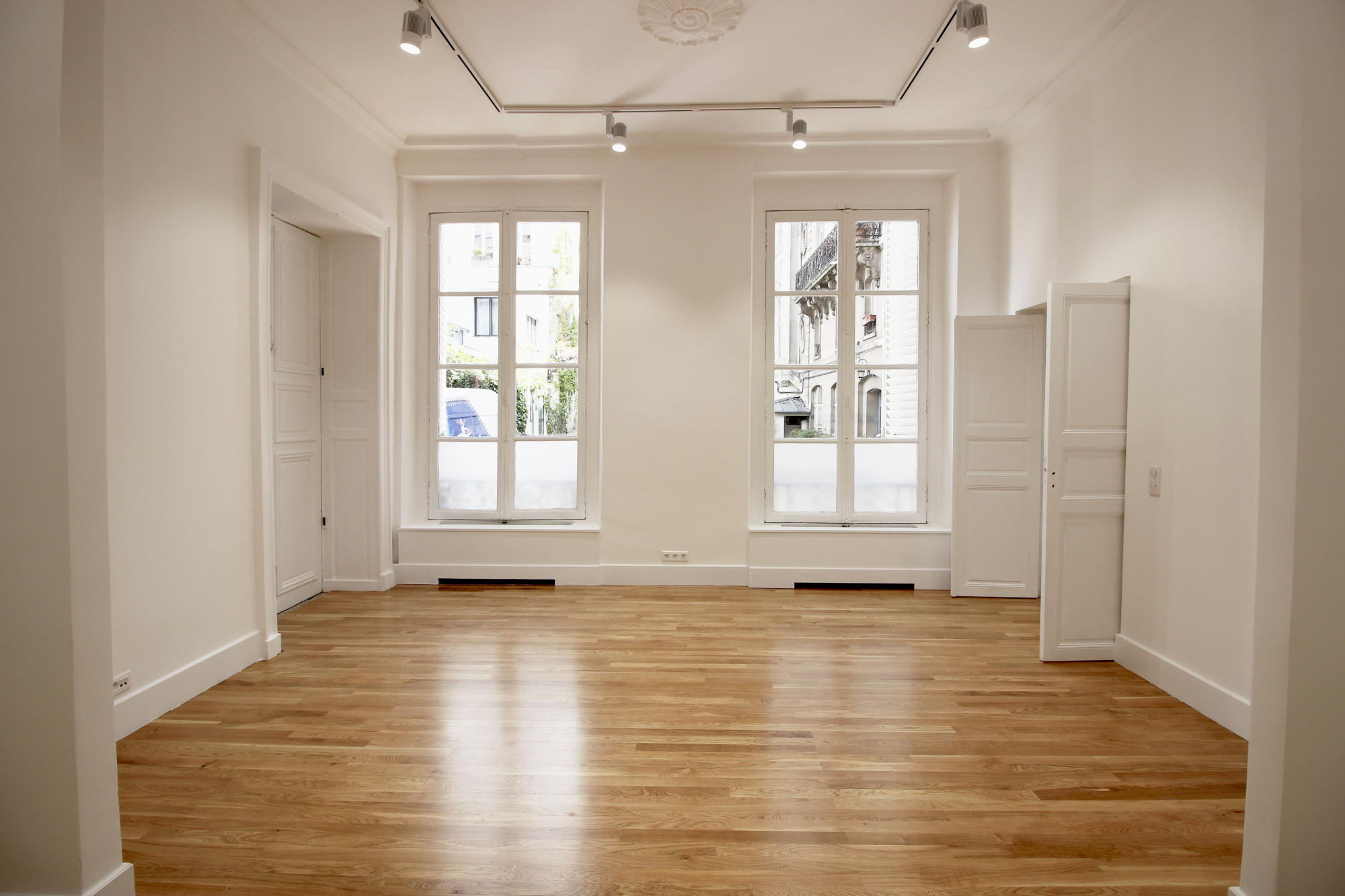Un Showroom Excepcional en el Corazón del Marais