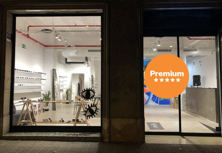 ESPACIO EN BLANCO DIÁFANO Y VERSÁTIL CON ESTILO INDUSTRIAL