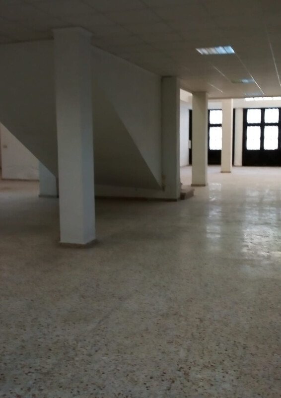 Un espacio asombroso para tus negocios y reuniones.. Local 650 m2  con dos plantas