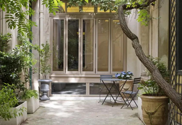 Gallery in Rue de Turenne