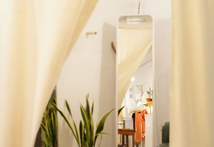 Nice industrial space in a commercial area in the center of Barcelona
