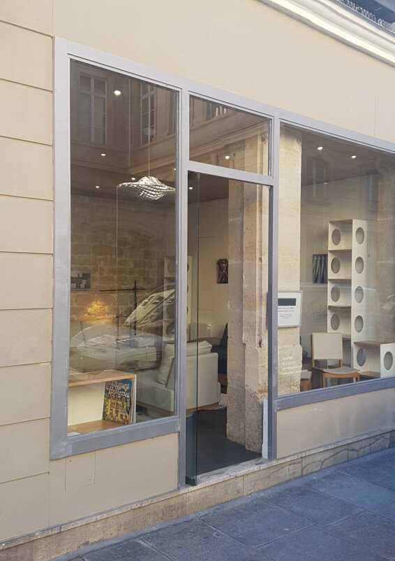 Bright boutique in Le Marais Paris
